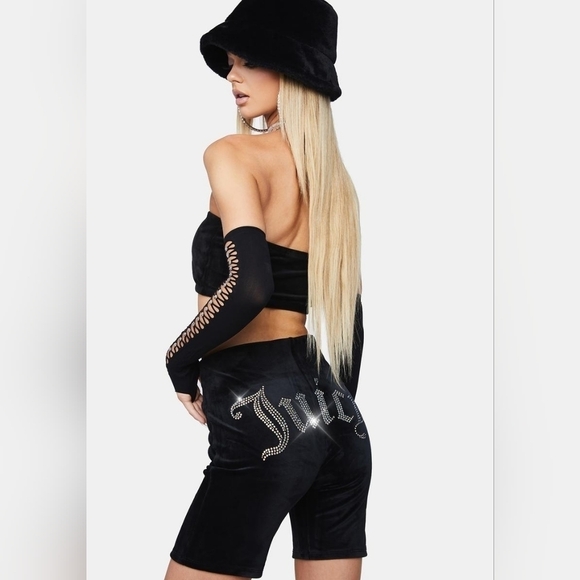 NWT JUICY COUTURE Big Bling Velour Biker Black Shorts XL - Picture 1 of 12